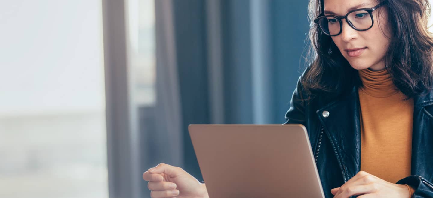 Customer Image Background 4